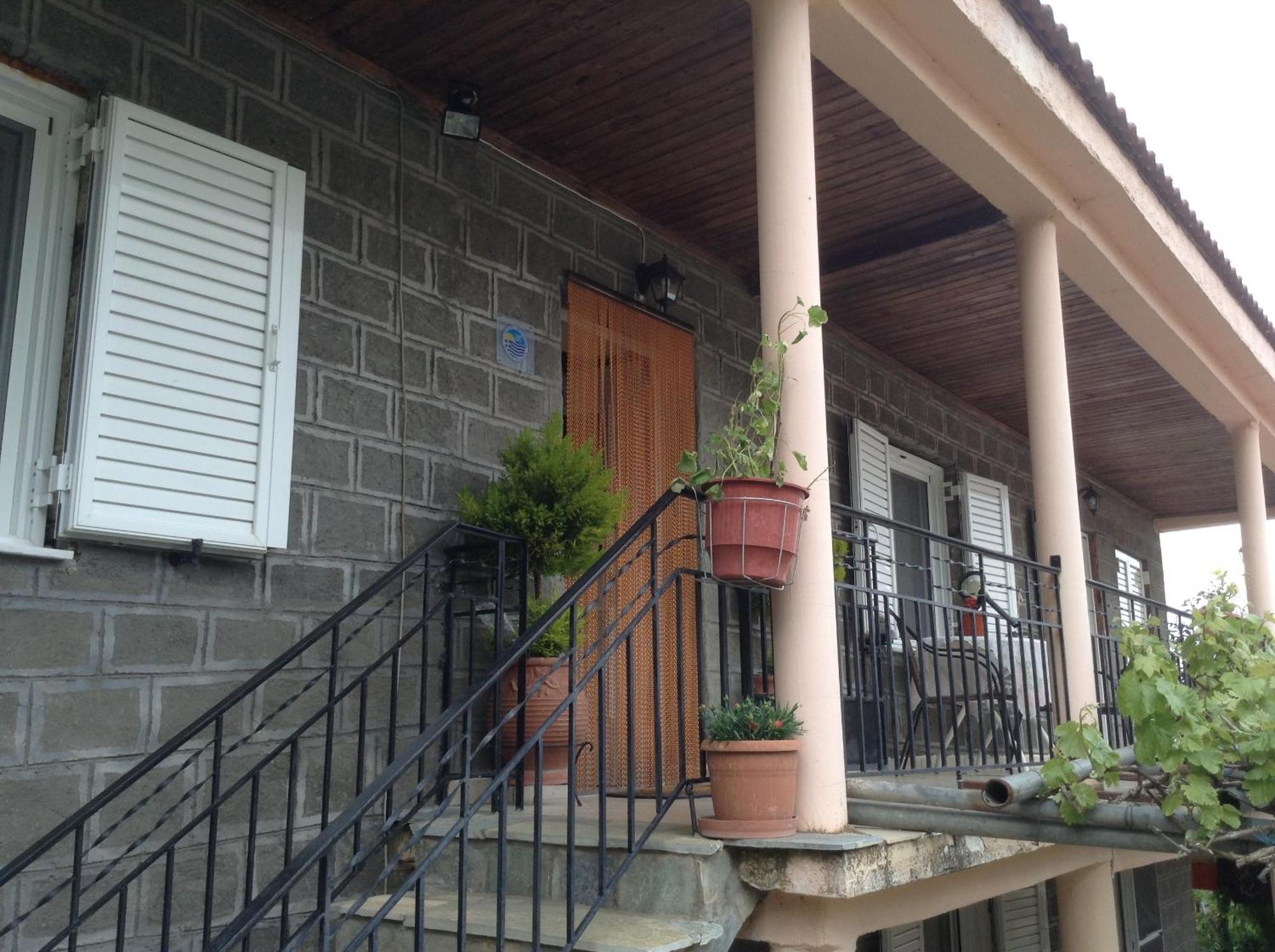 Guesthouse Lamprini Neochorion Bagian luar foto