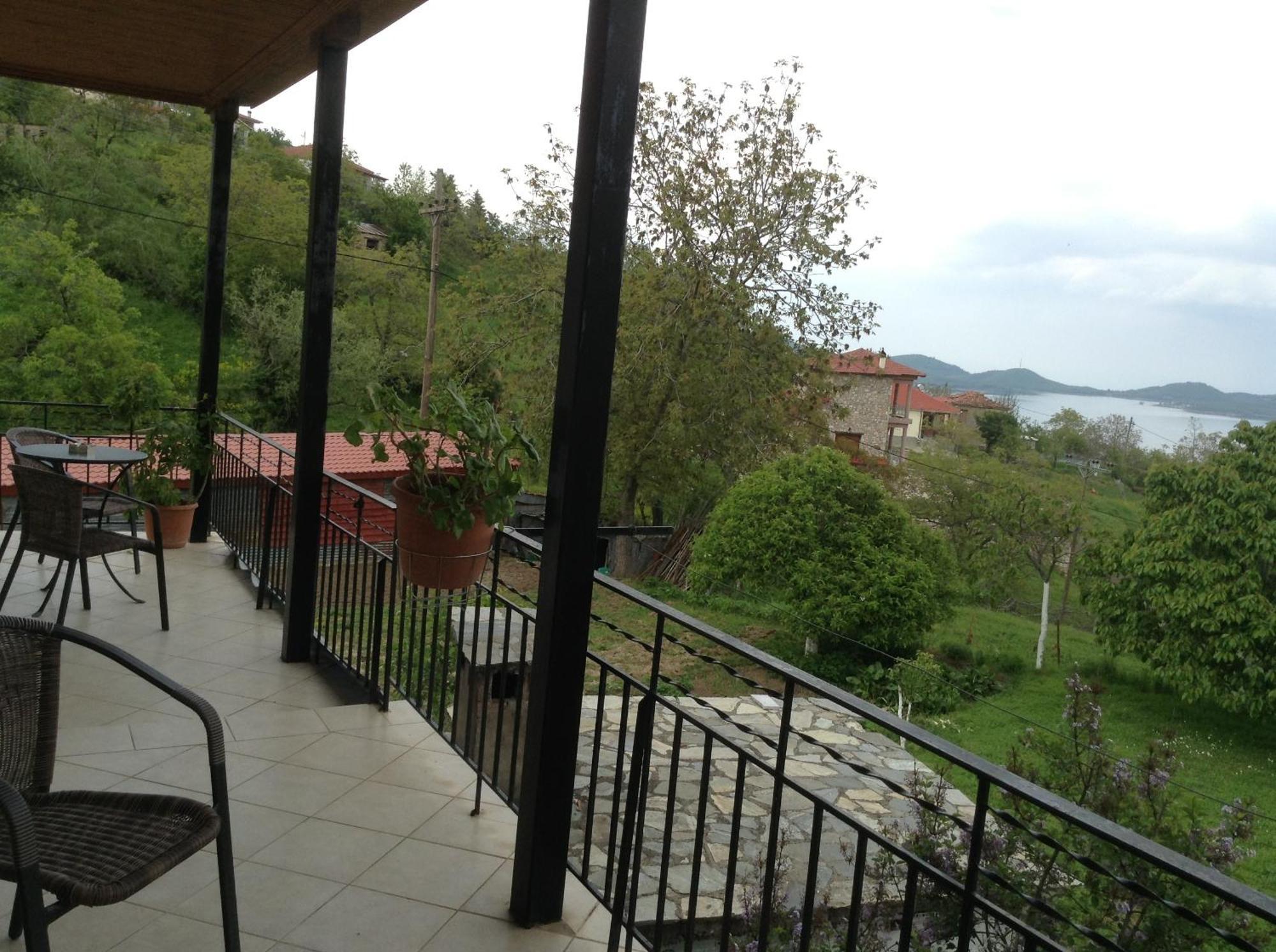 Guesthouse Lamprini Neochorion Bagian luar foto