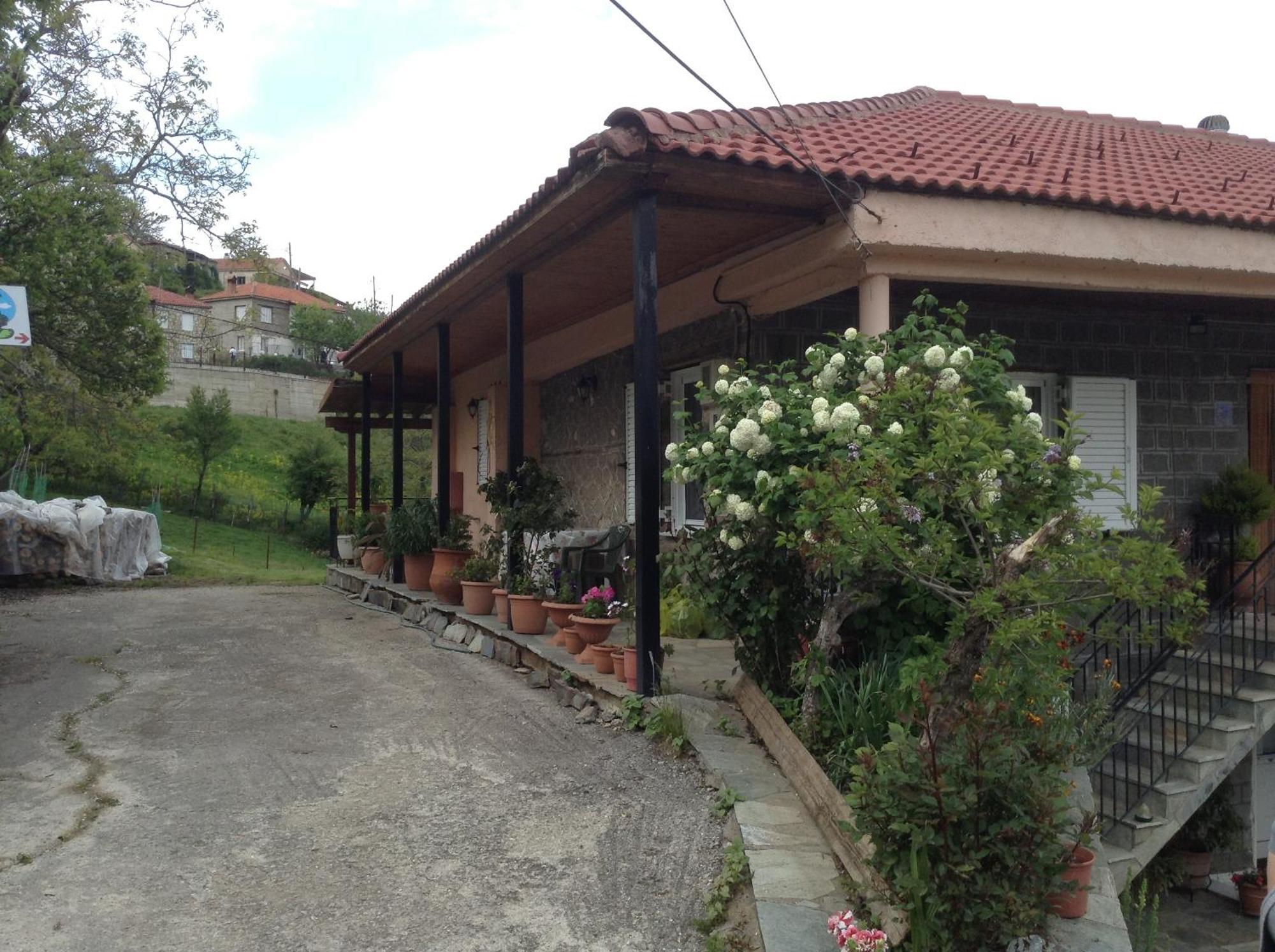 Guesthouse Lamprini Neochorion Bagian luar foto