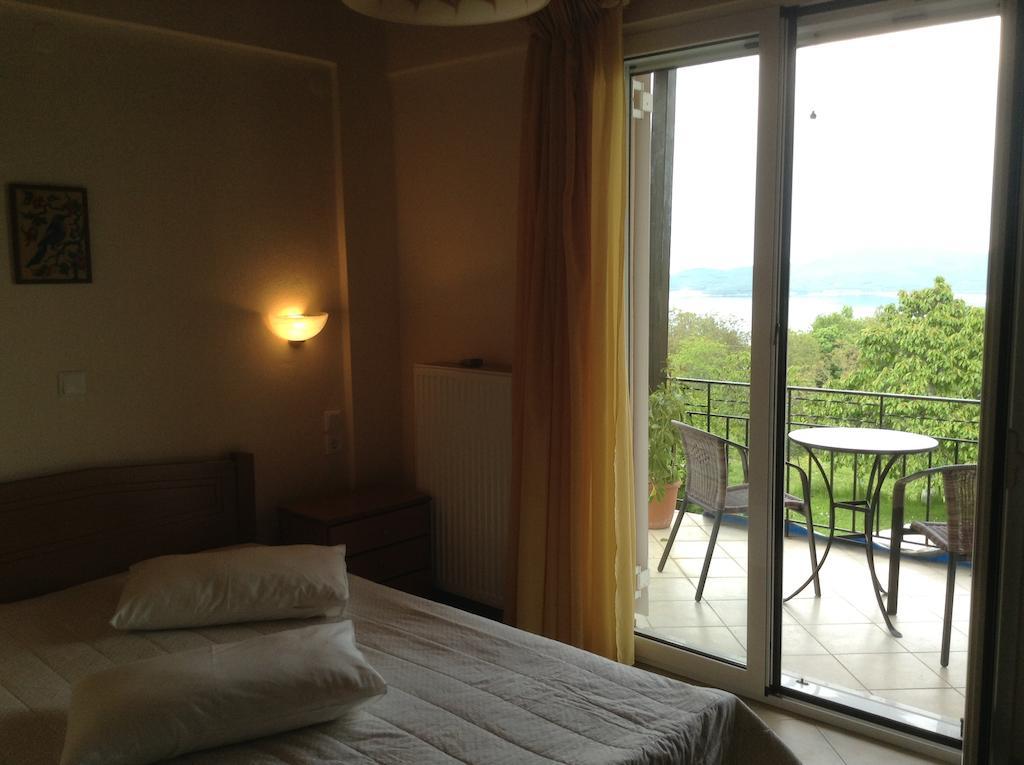 Guesthouse Lamprini Neochorion Ruang foto